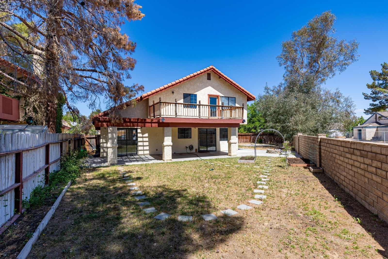 Property Photo 40