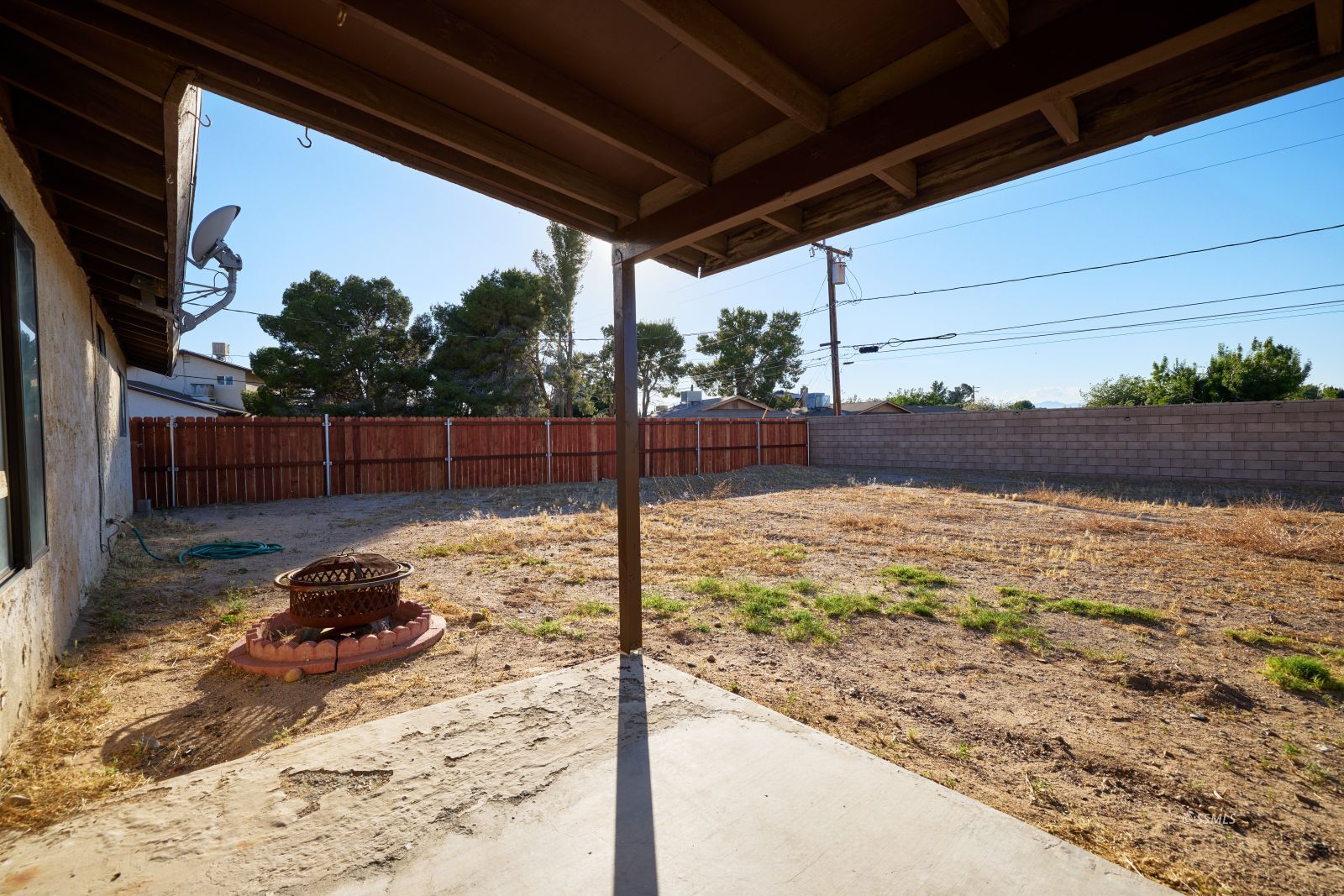 Property Photo 27