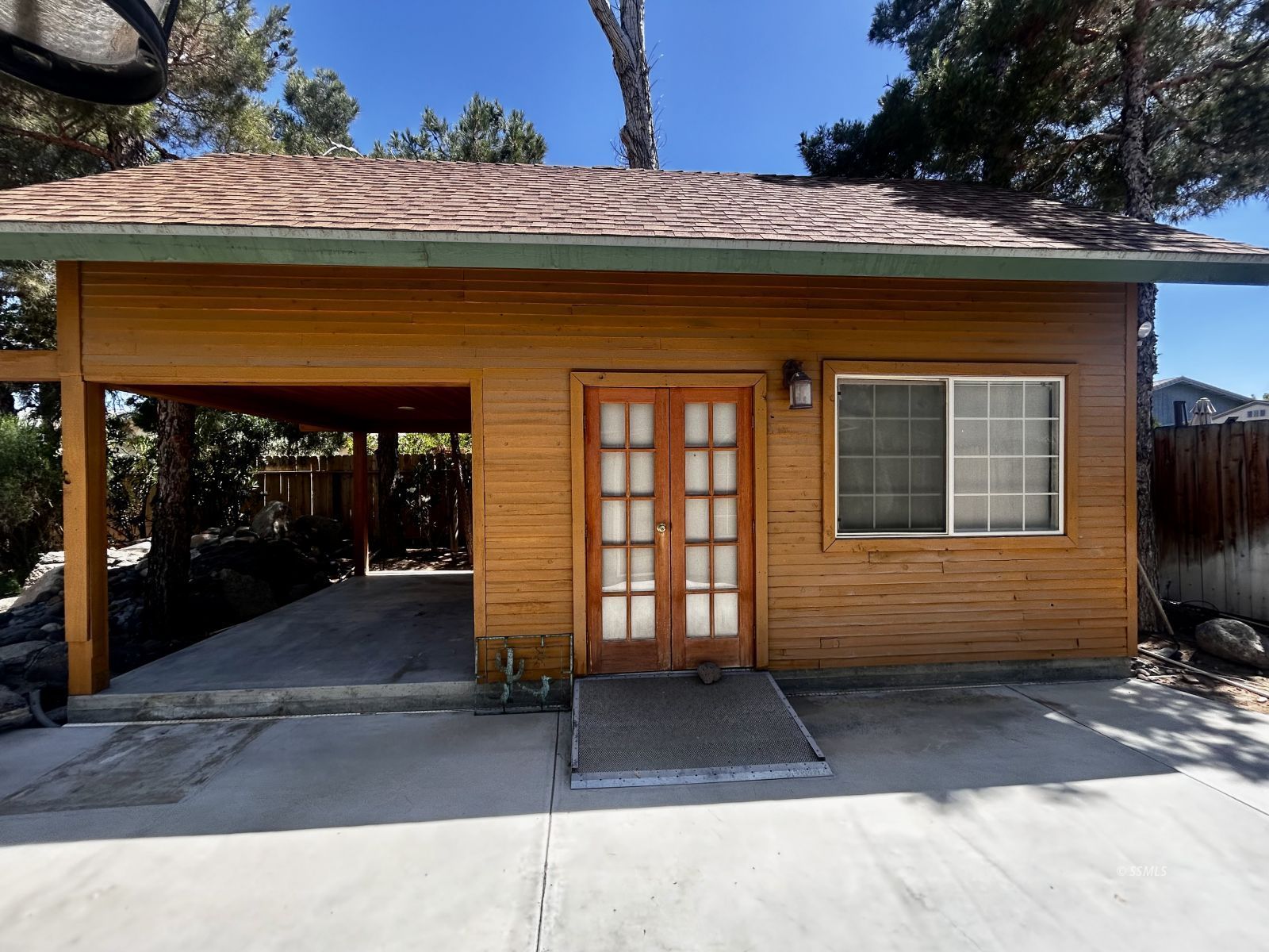 Property Photo 33