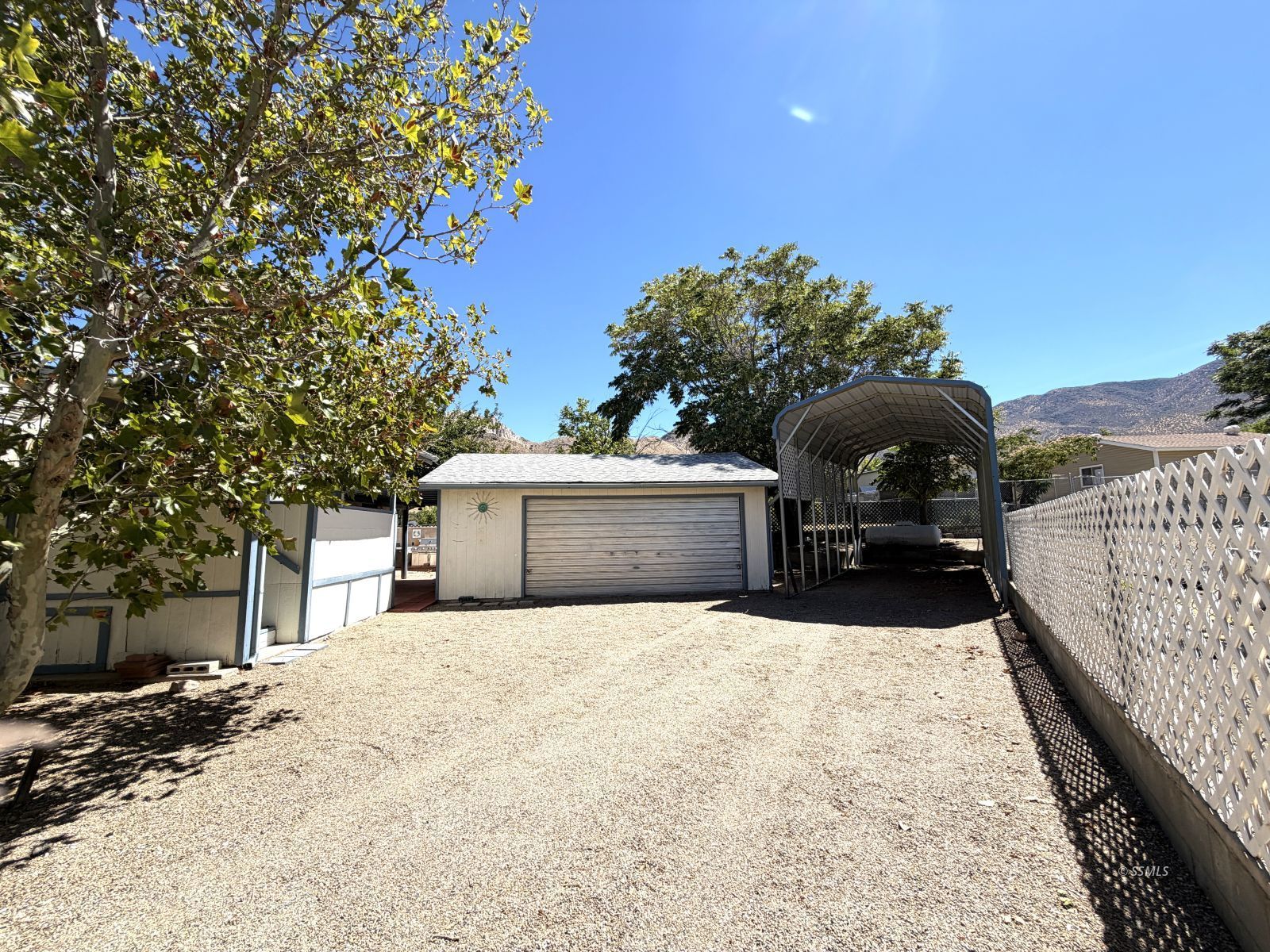 Property Photo 39