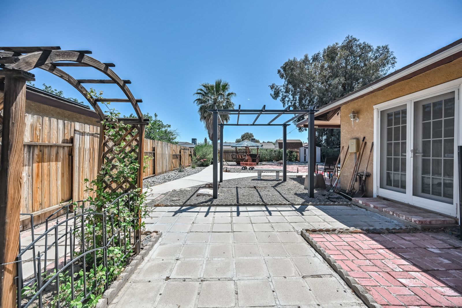 Property Photo 26