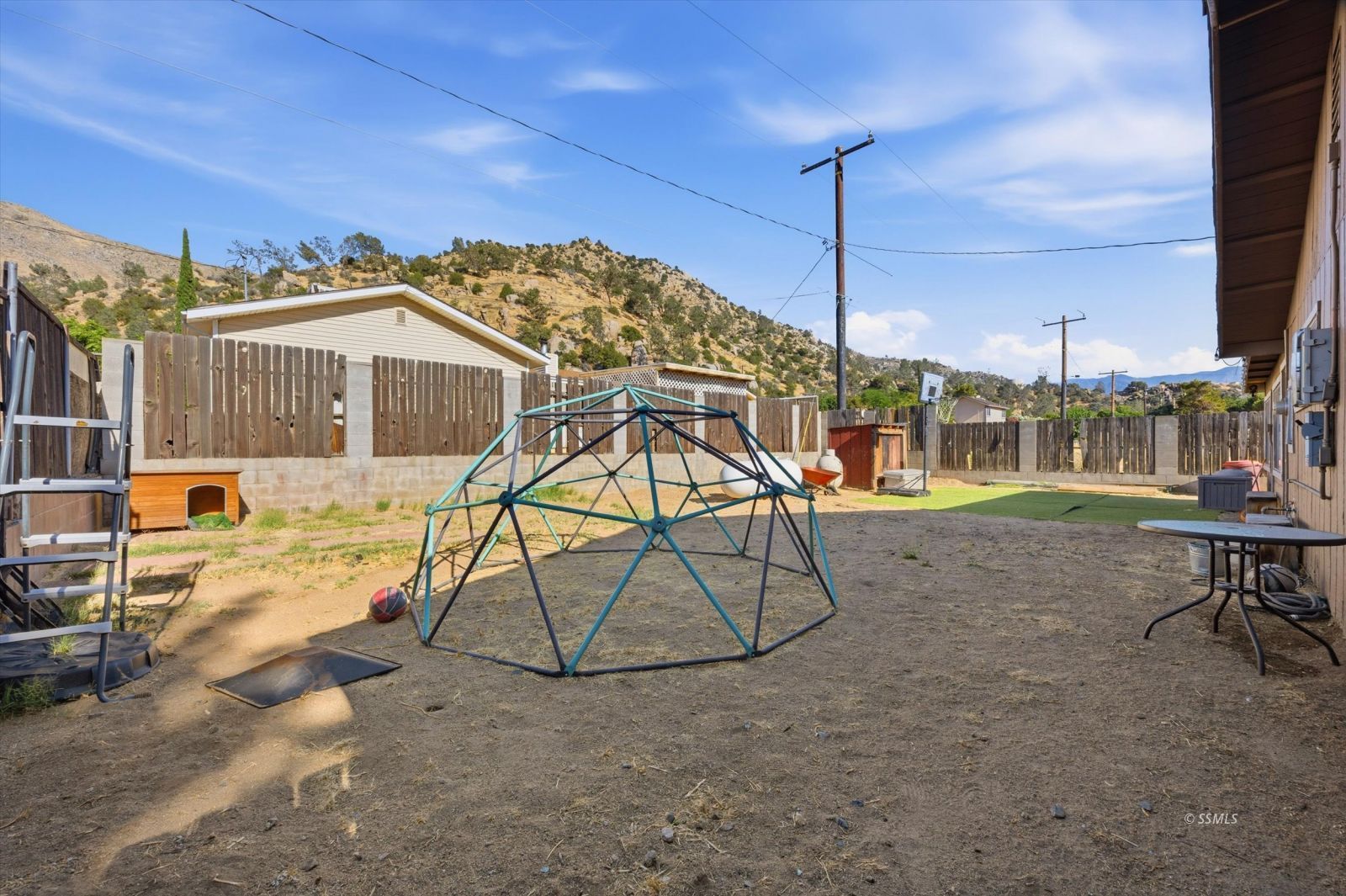 Property Photo 34