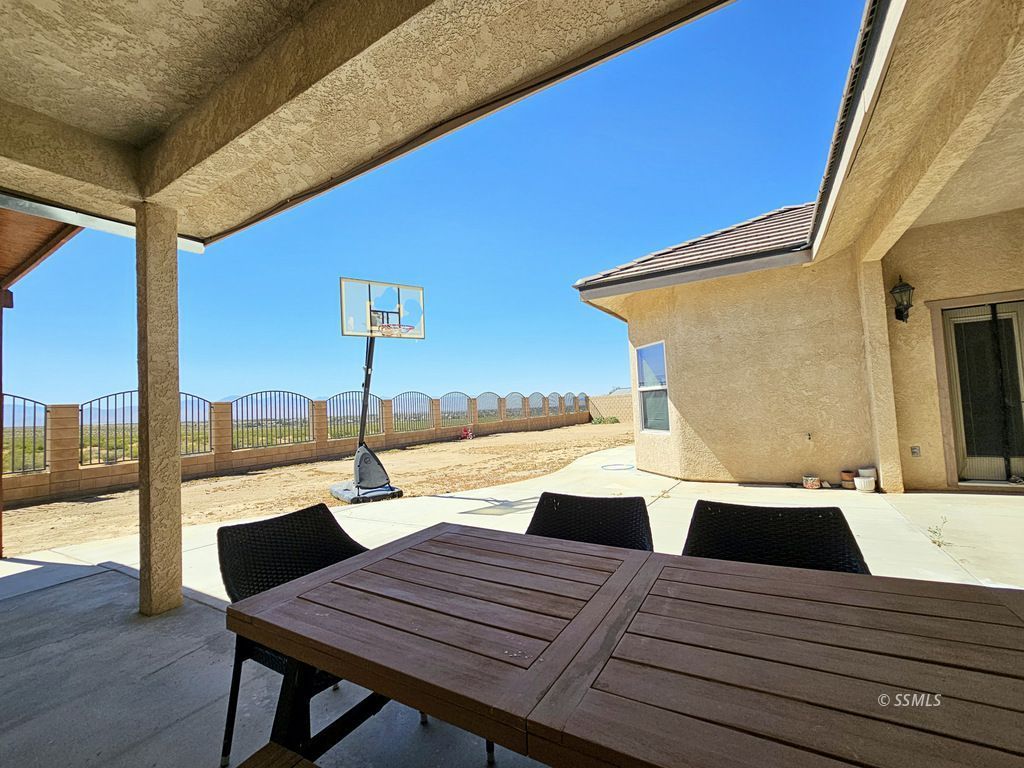 Property Photo 39