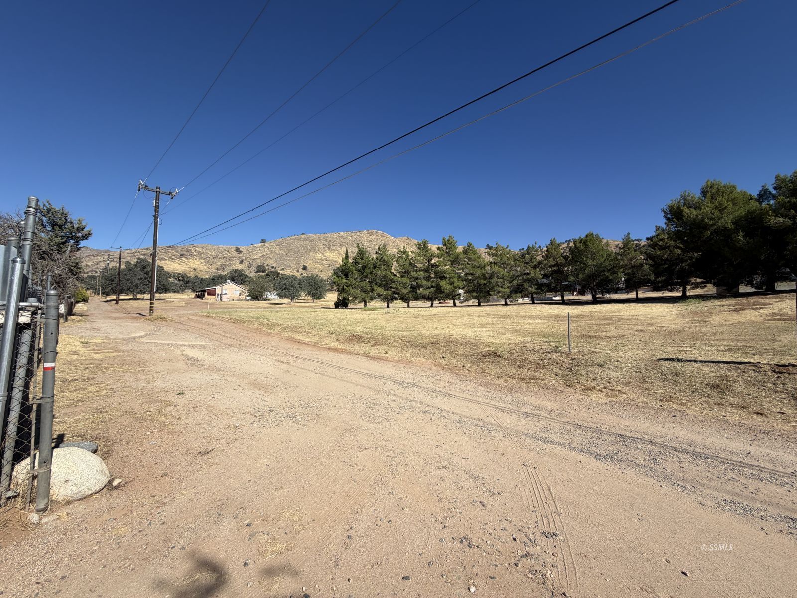 Property Photo 23
