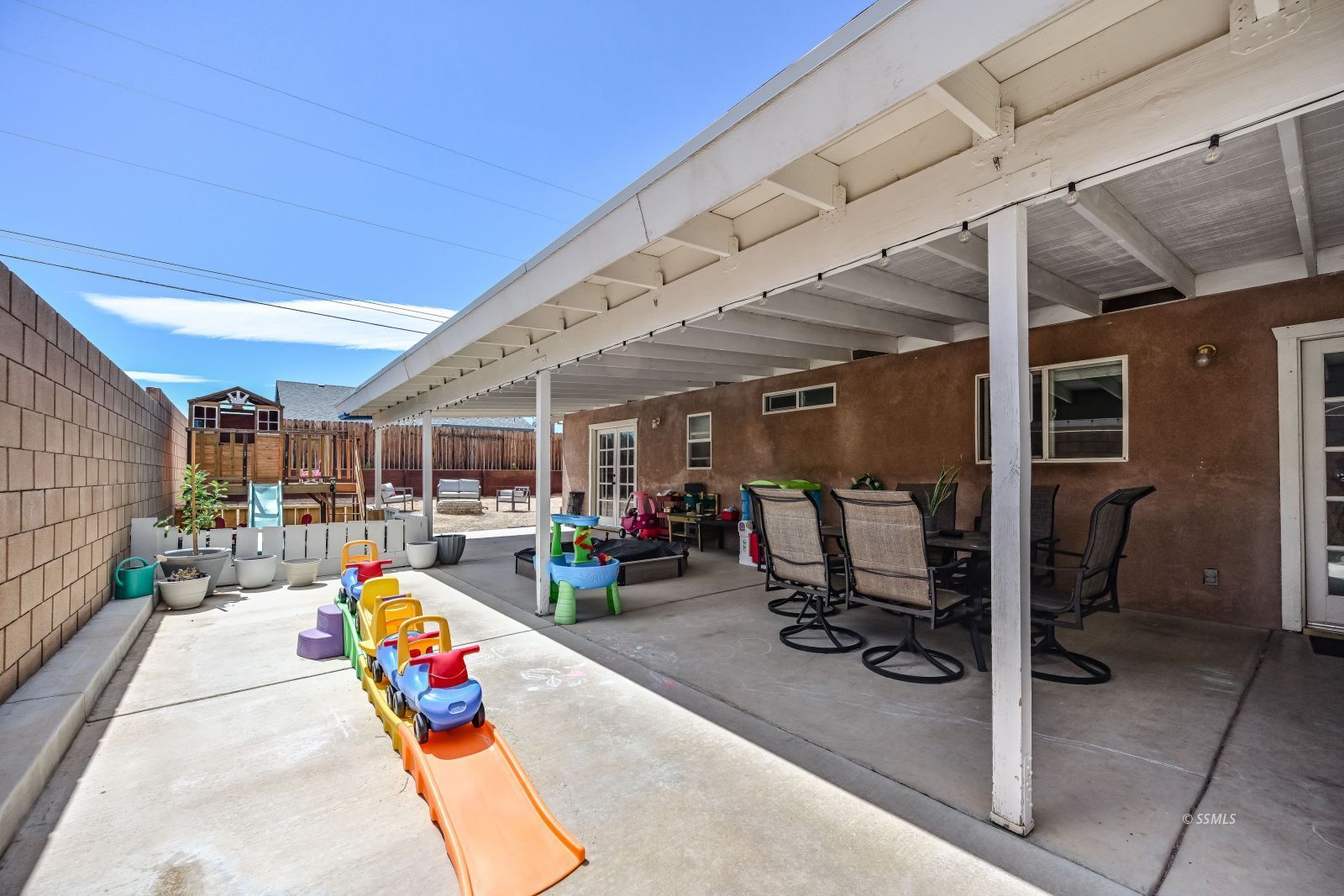 Property Photo 23