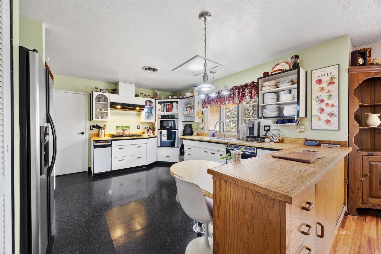 Property Photo 19
