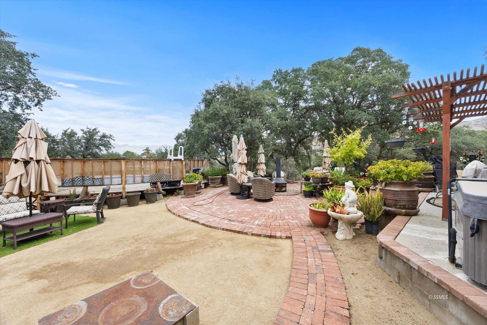 Property Photo 36
