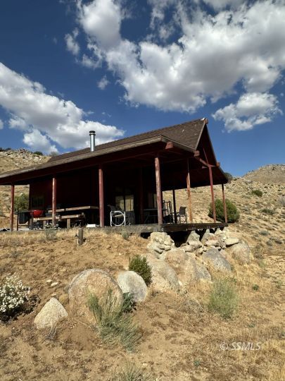 feature listing property photo