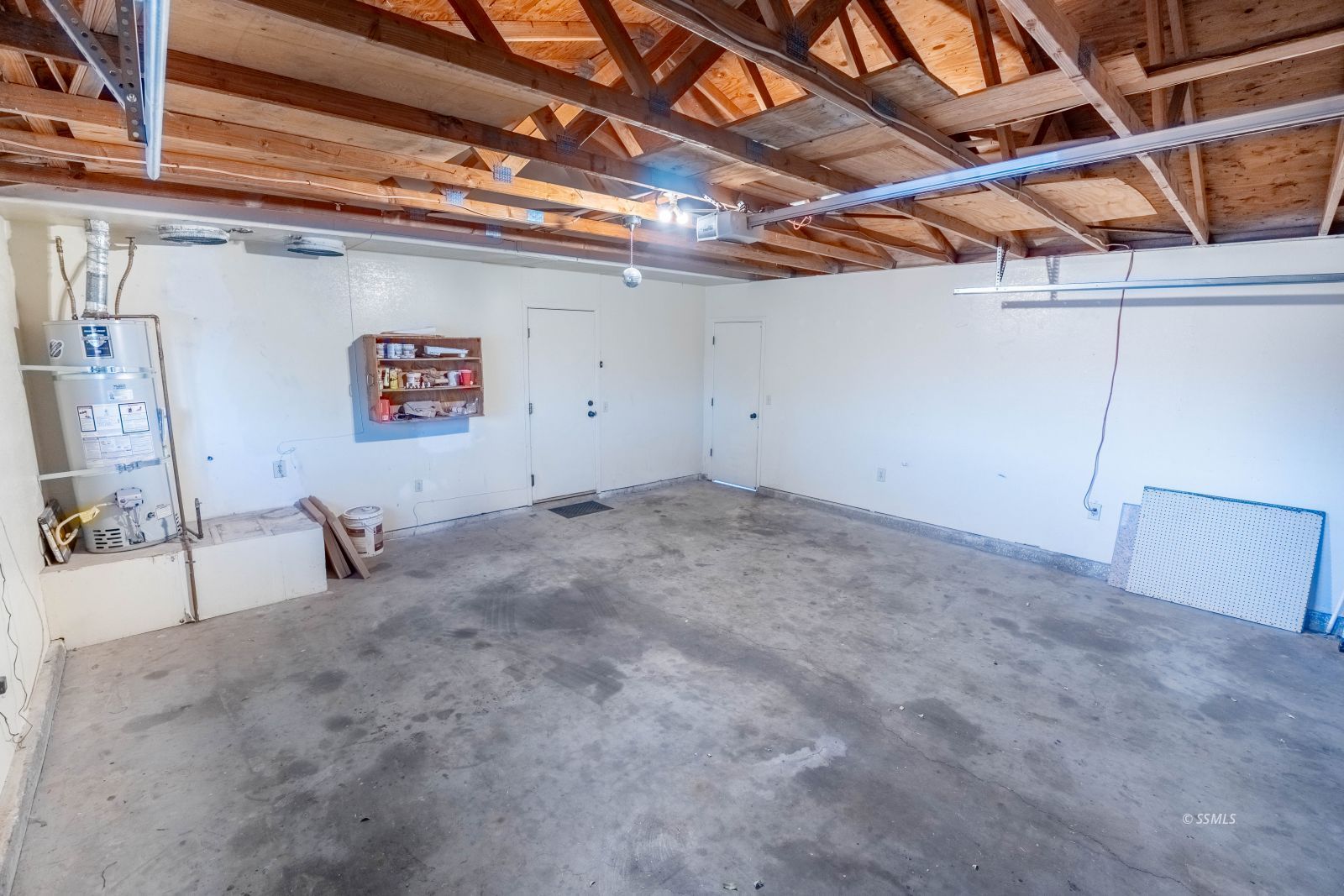 Property Photo 33