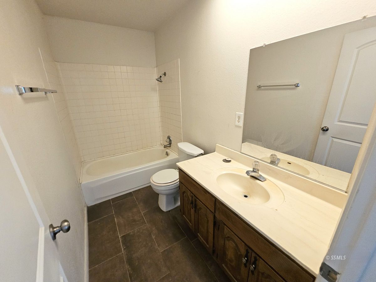 Property Photo 24