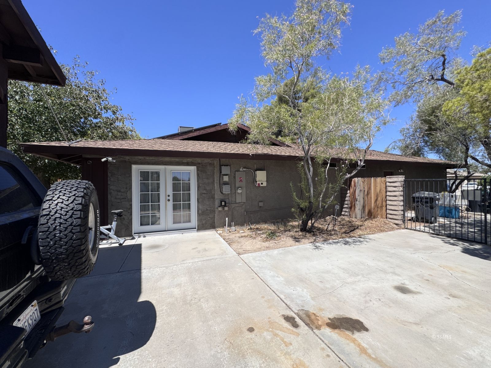 Property Photo 32