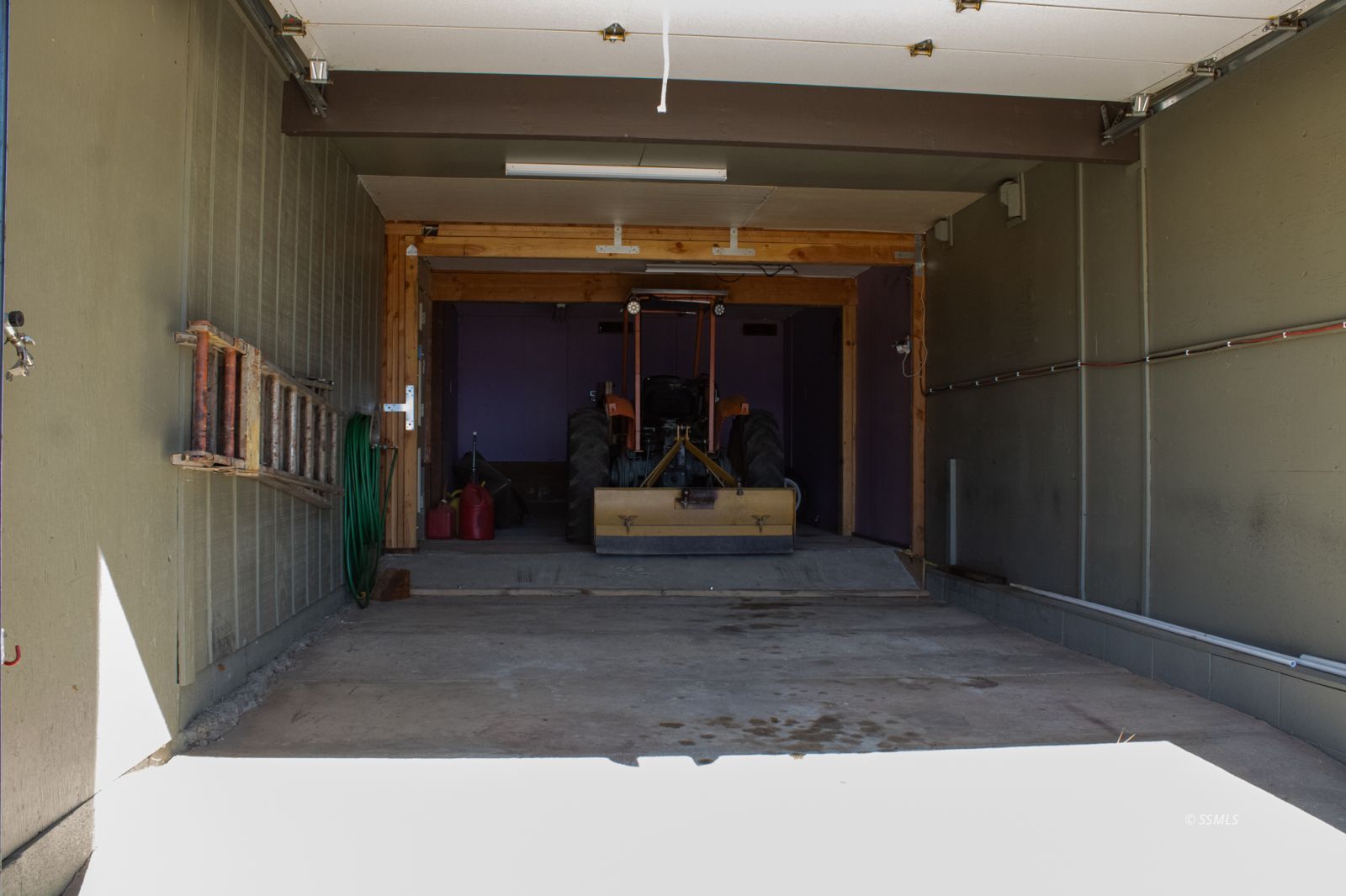 Property Photo 39
