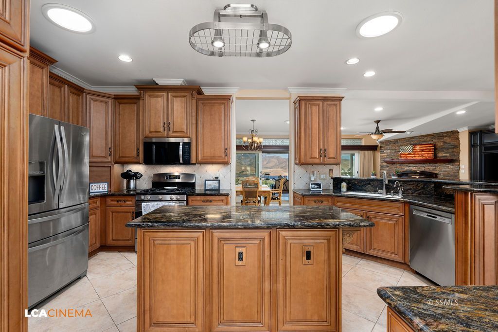 Property Photo 26