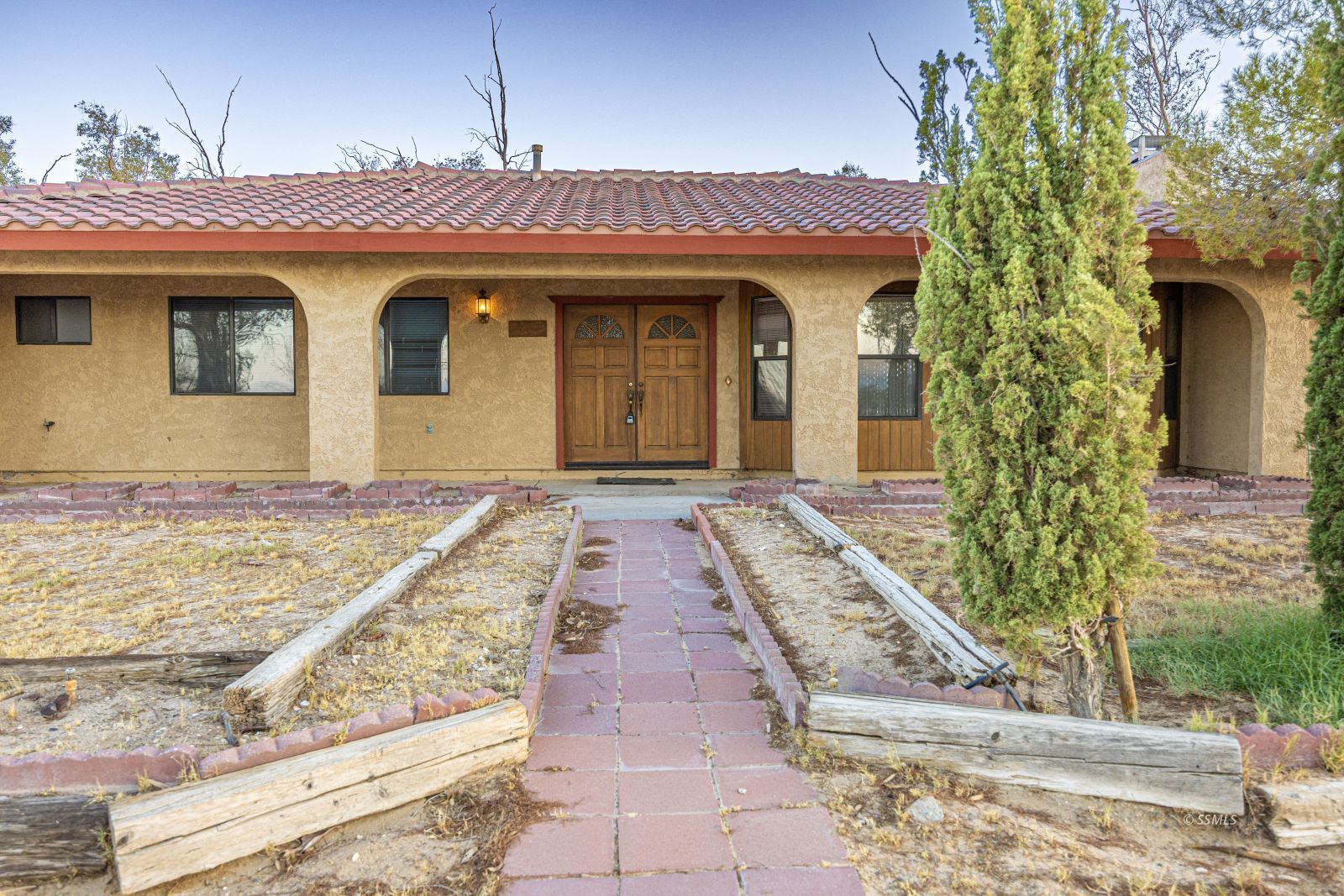 Property Photo 3