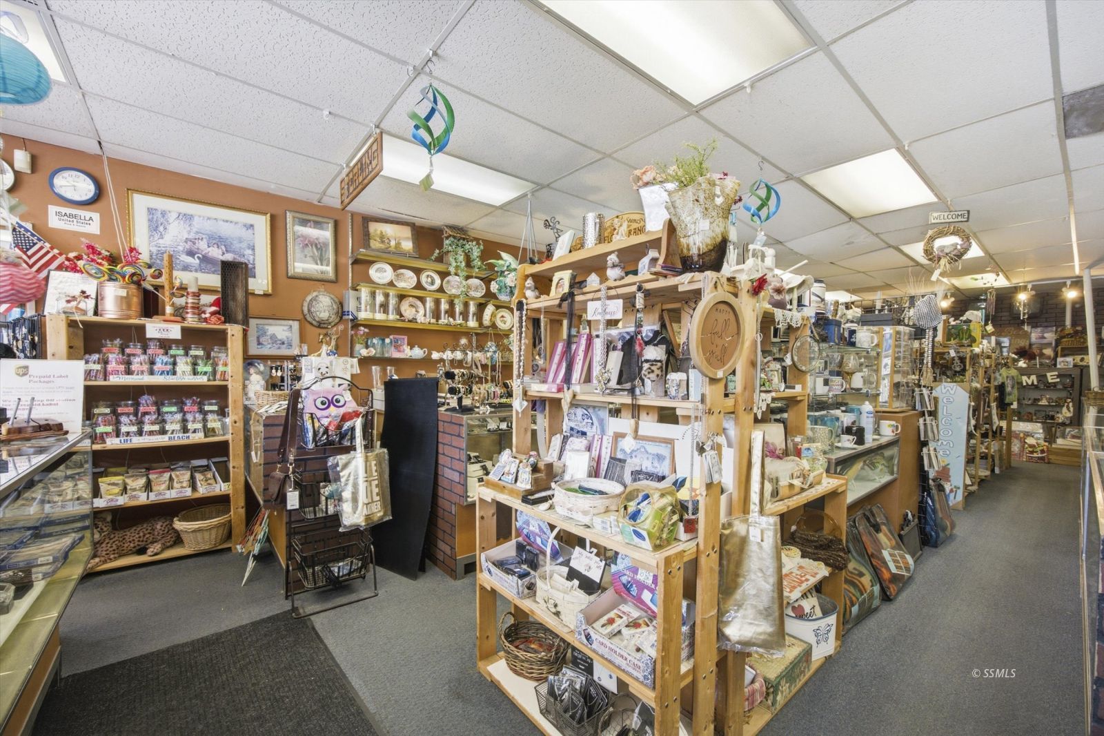 Property Photo 27