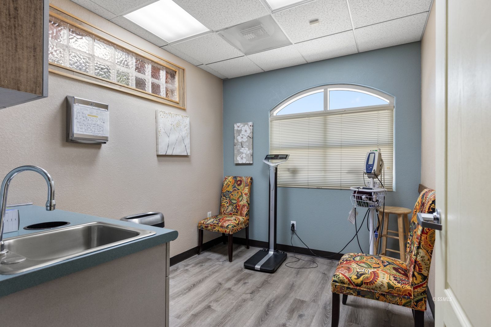 Property Photo 16