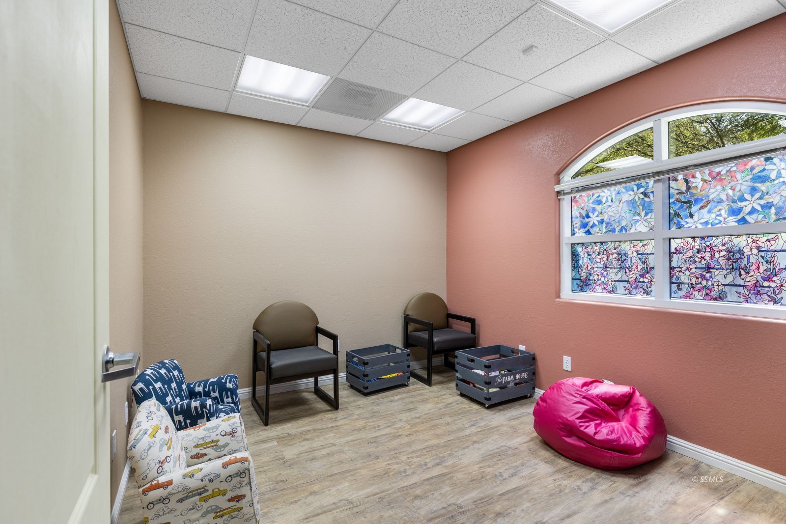 Property Photo 32