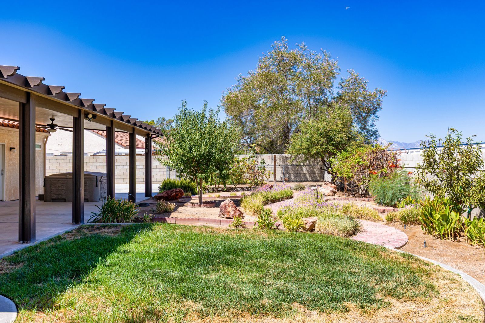 Property Photo 38
