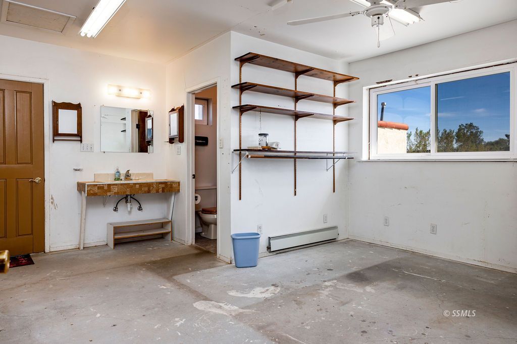 Property Photo 43