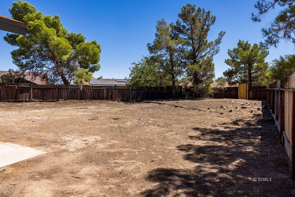 Property Photo 32