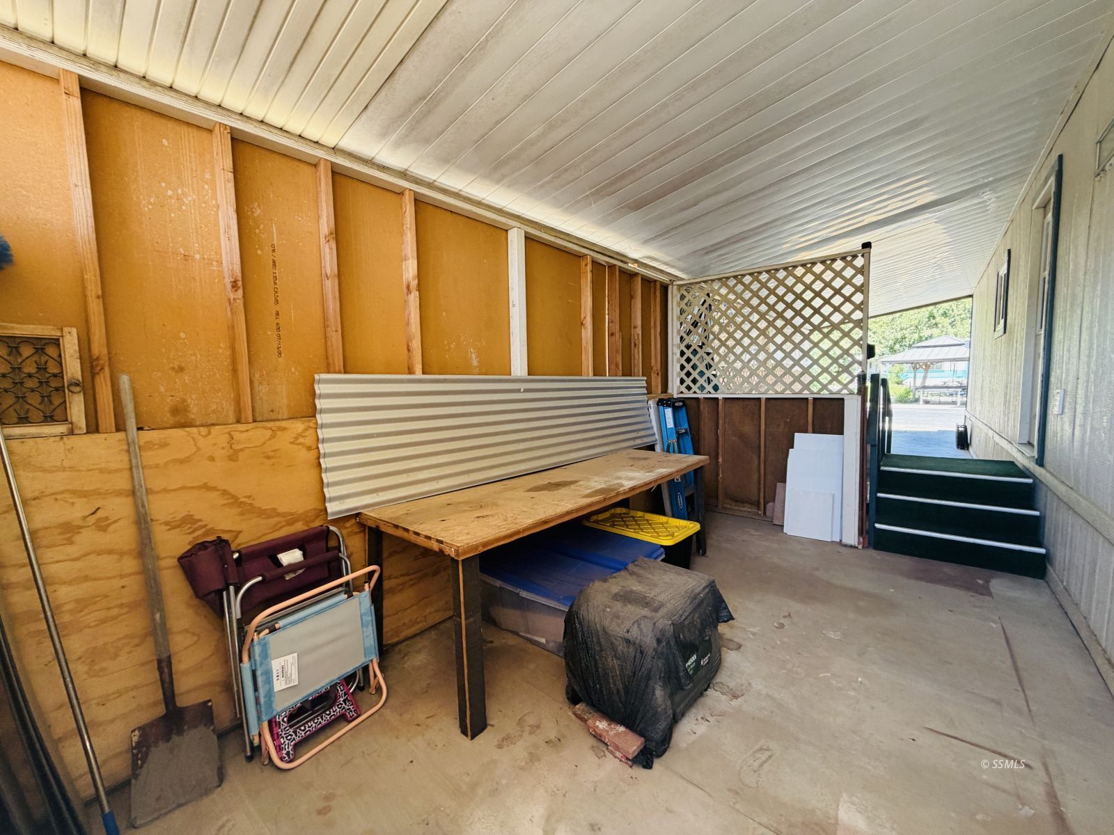 Property Photo 38