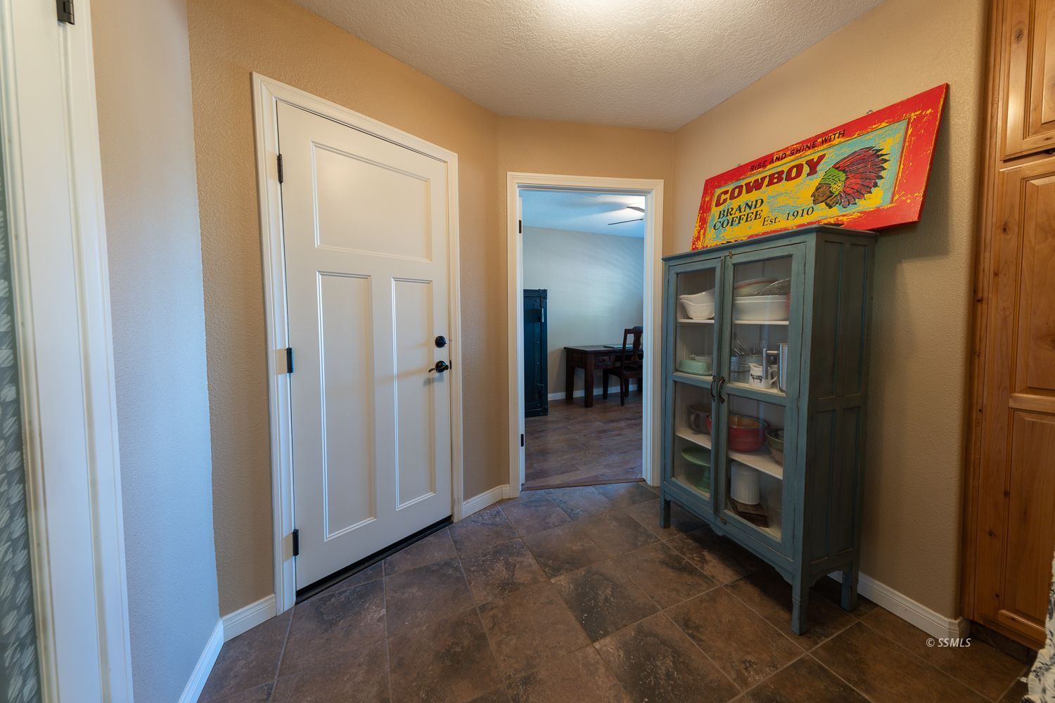 Property Photo 26