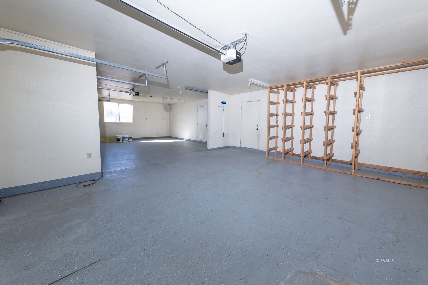 Property Photo 38