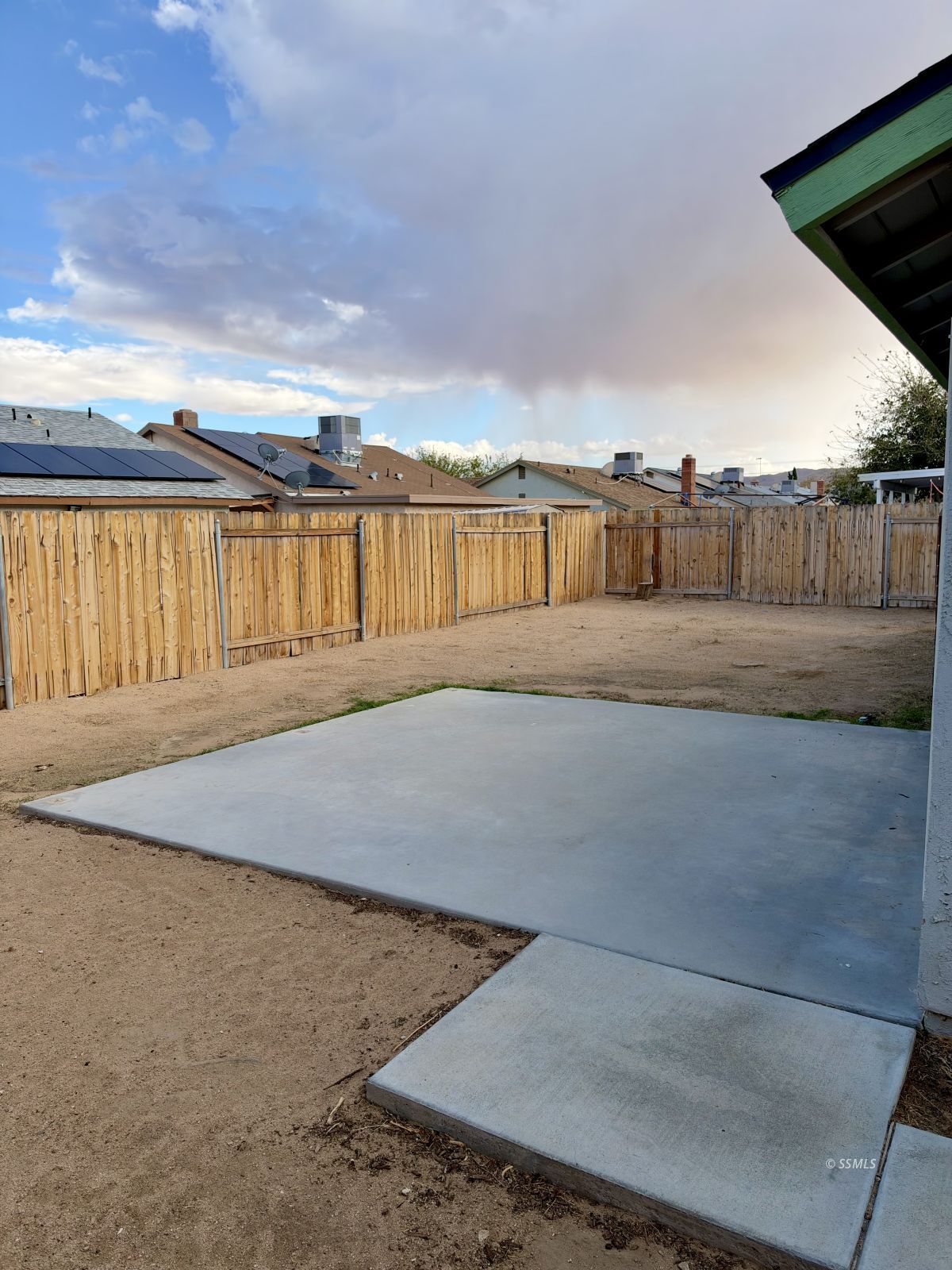 Property Photo 22