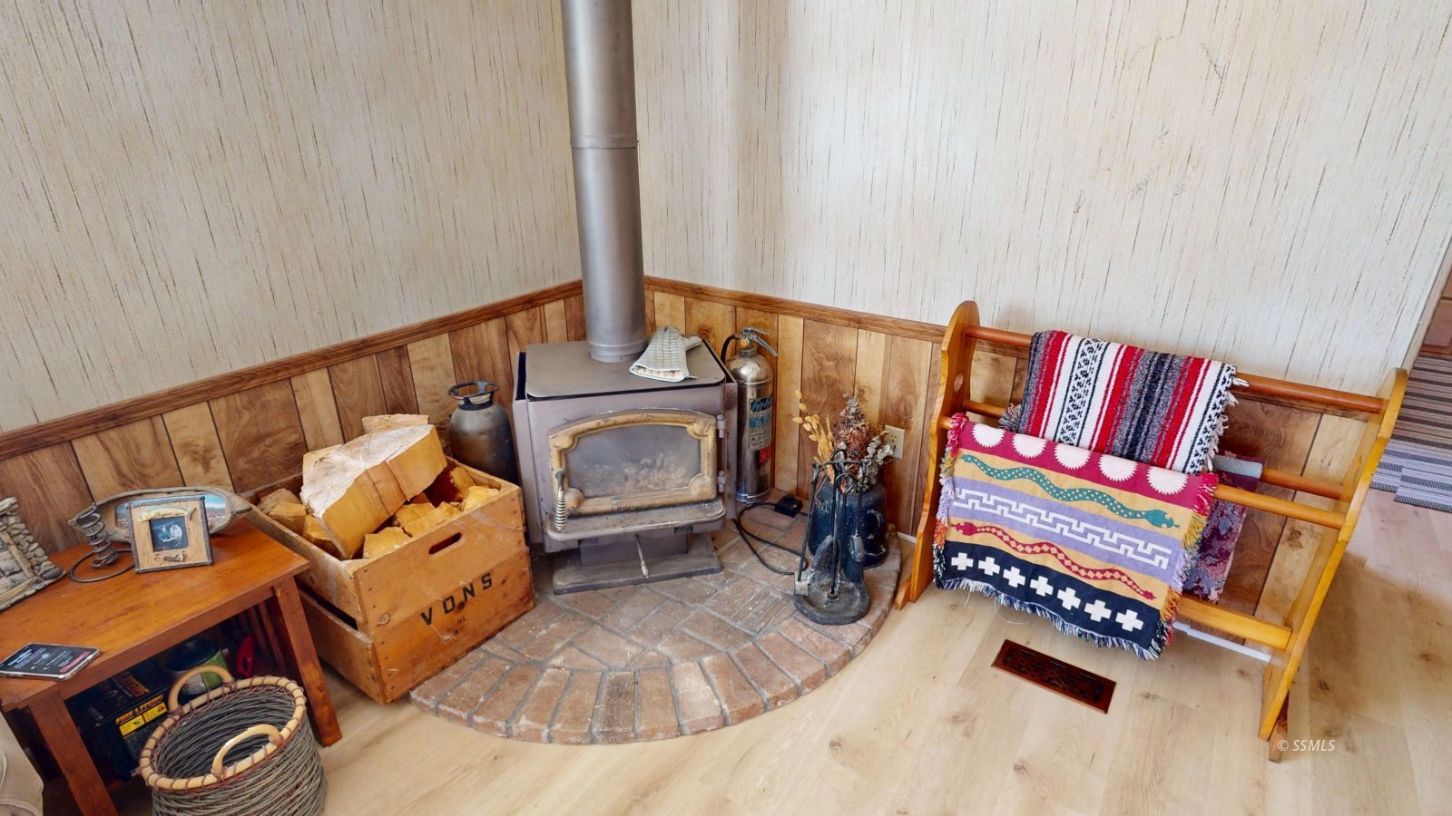 Property Photo 9