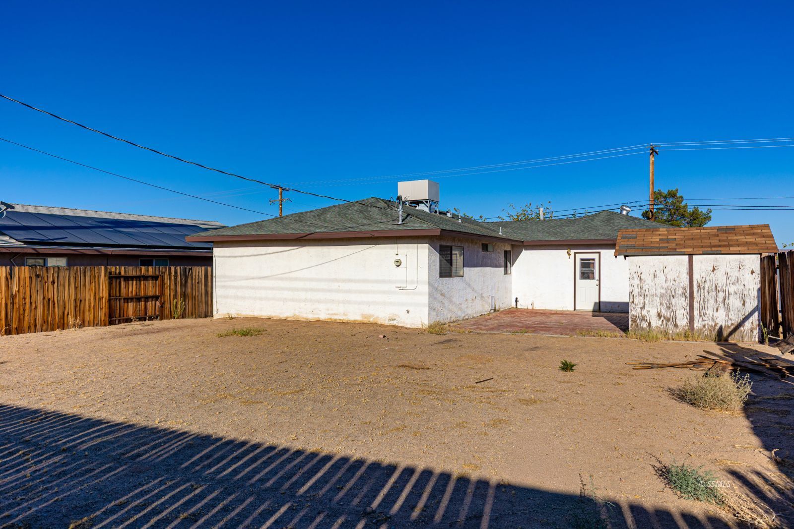 Property Photo 16