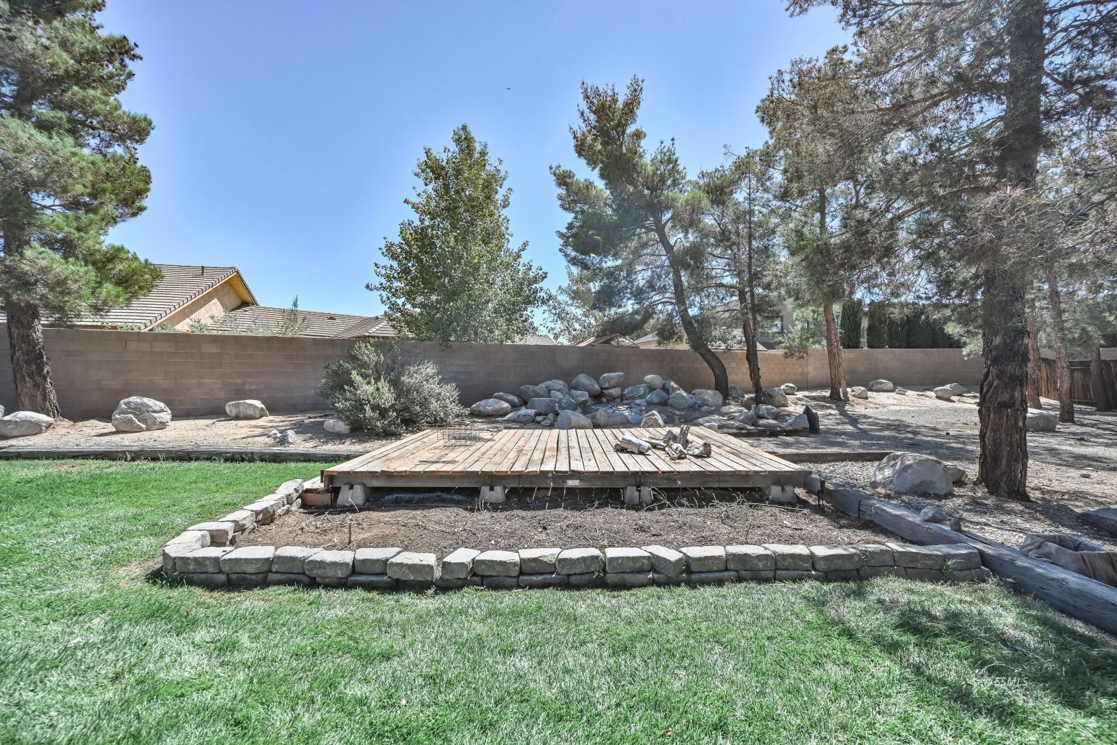 Property Photo 32