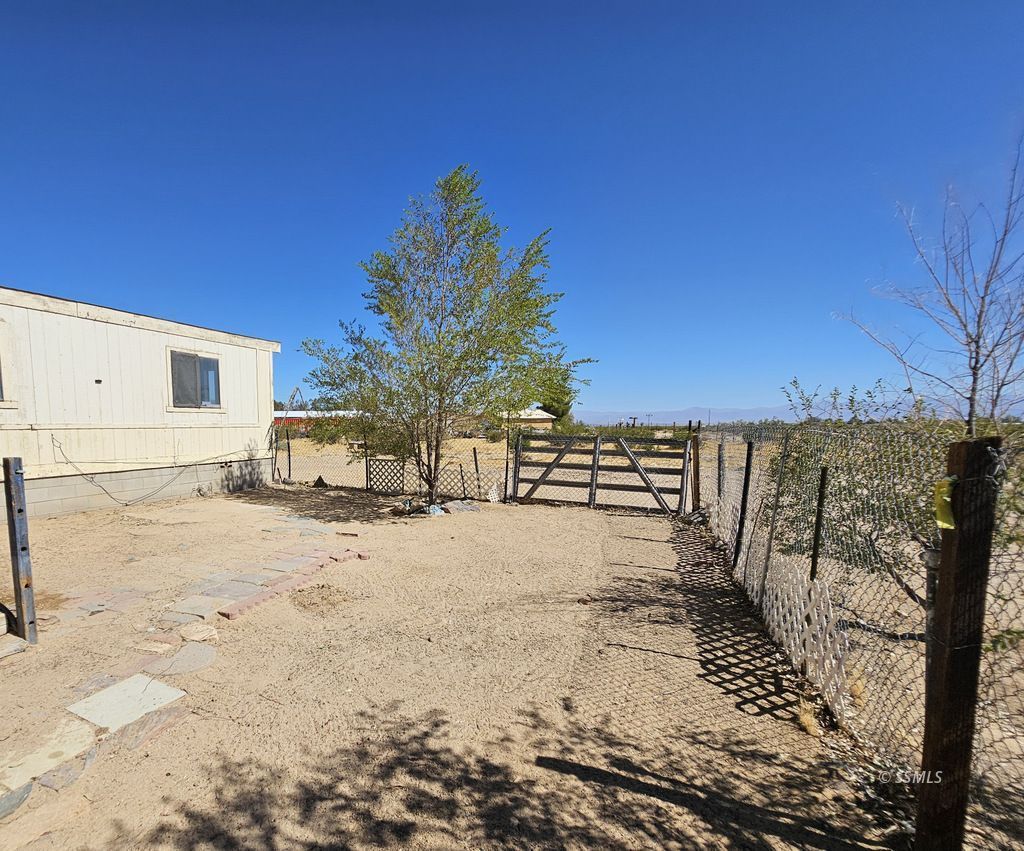 Property Photo 24