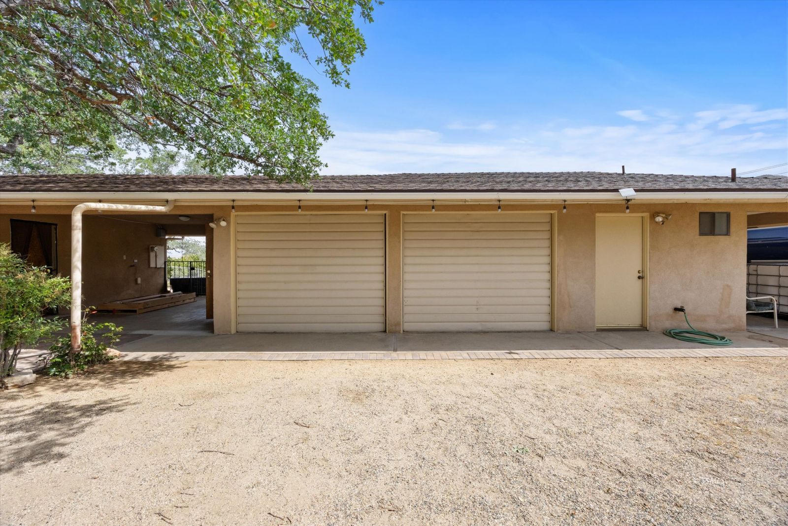 Property Photo 46