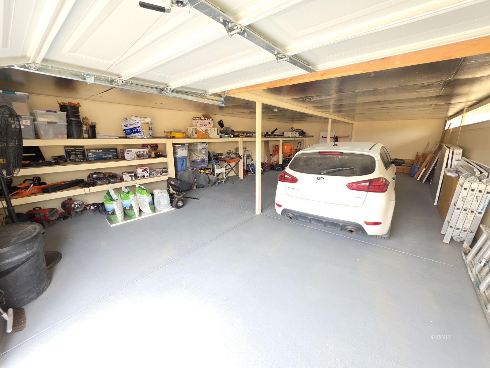 Property Photo 44