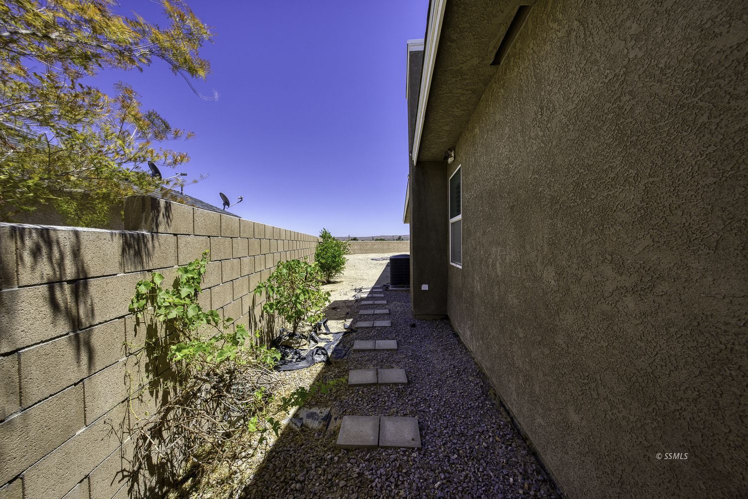 Property Photo 44