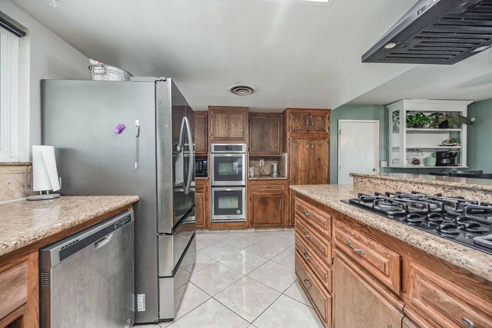 Property Photo 18