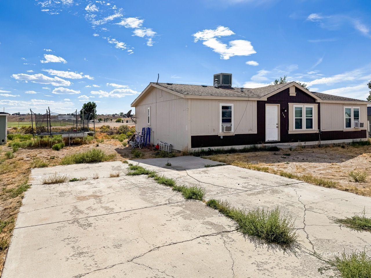 Property Photo 39