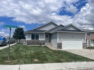 feature listing property photo