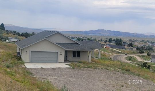 feature listing property photo
