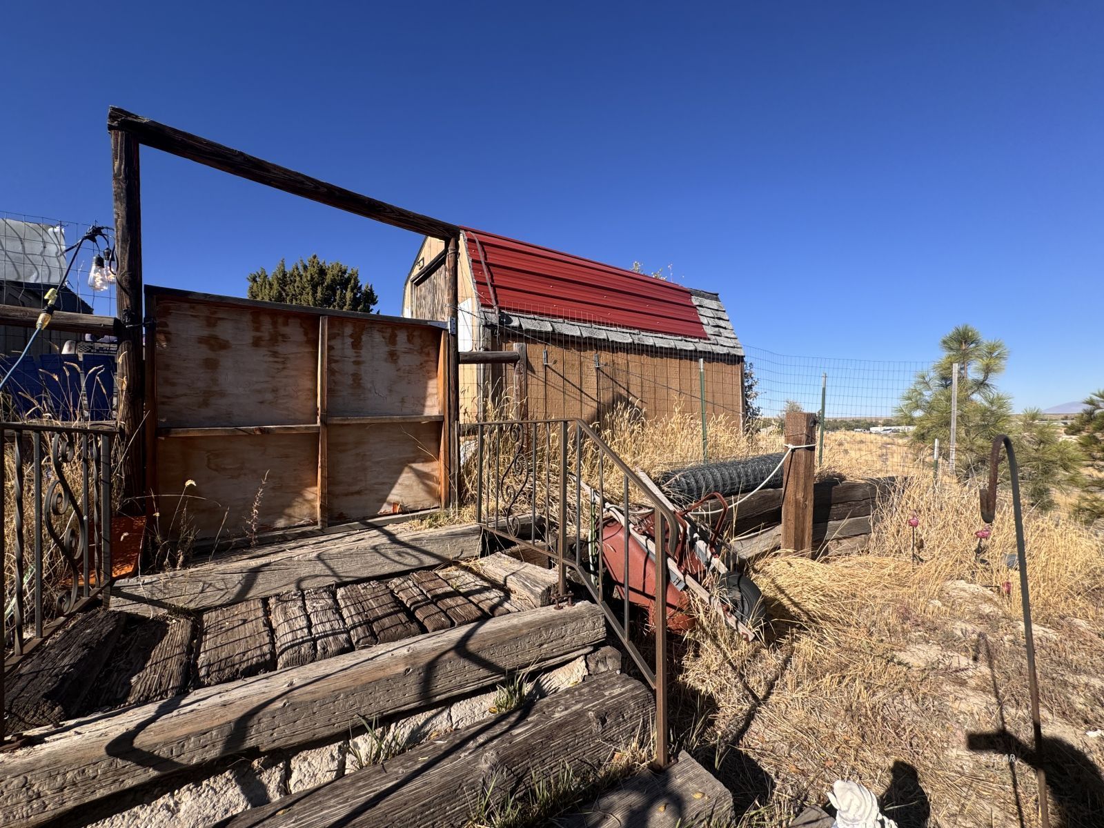 Property Photo 40