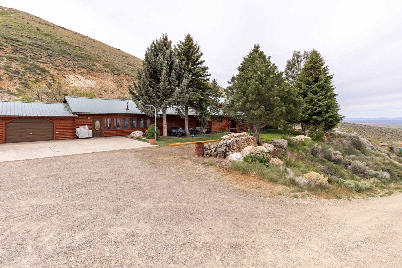 Property Photo 23