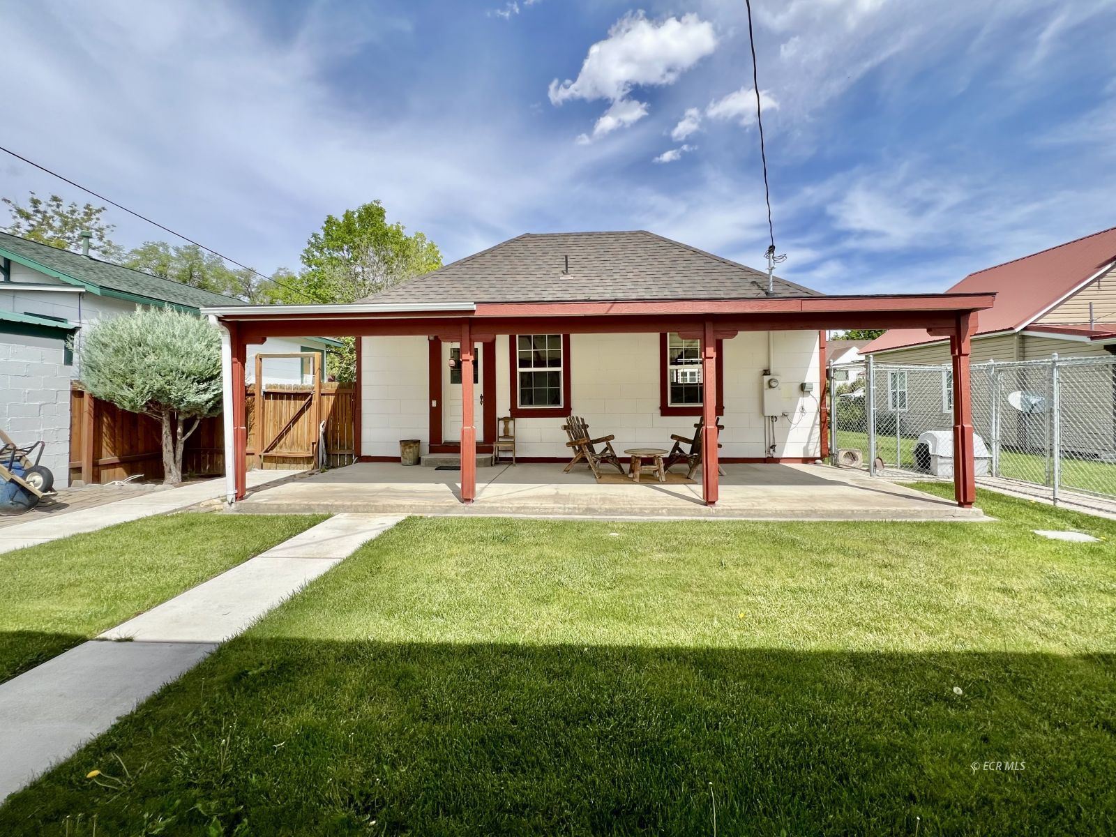 Property Photo 31