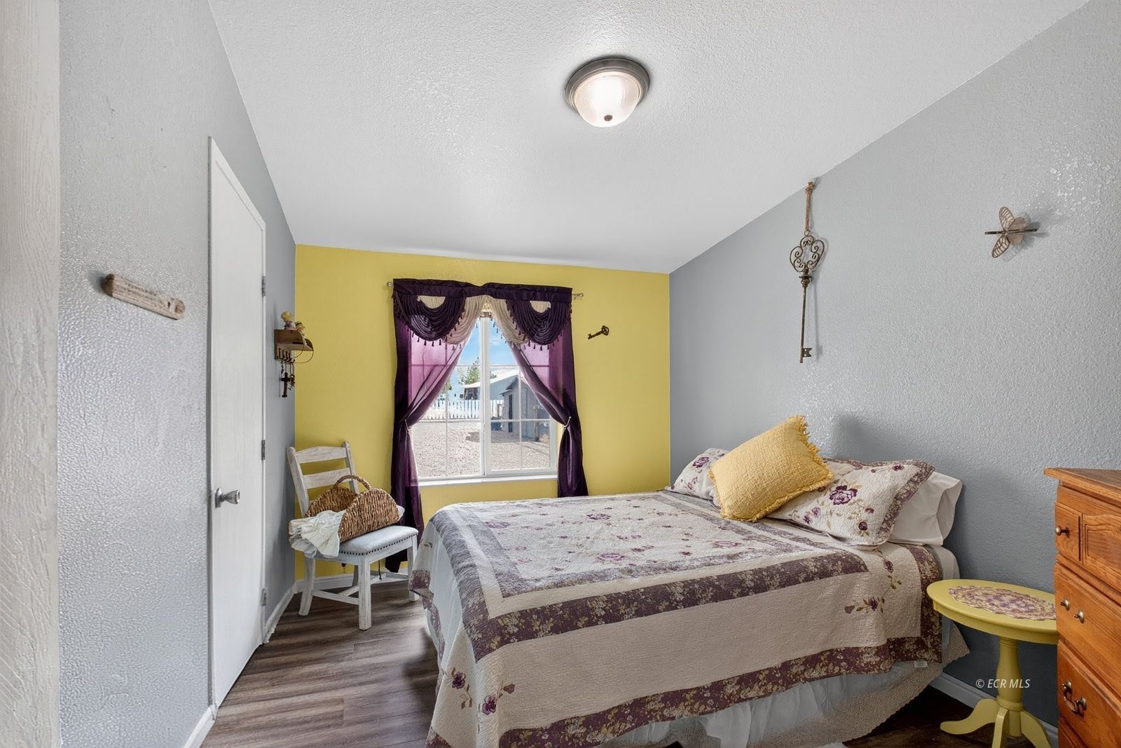 Property Photo 25