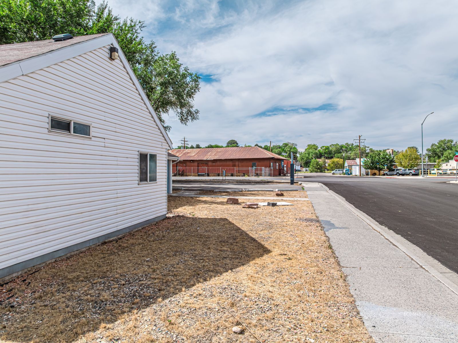 Property Photo 27