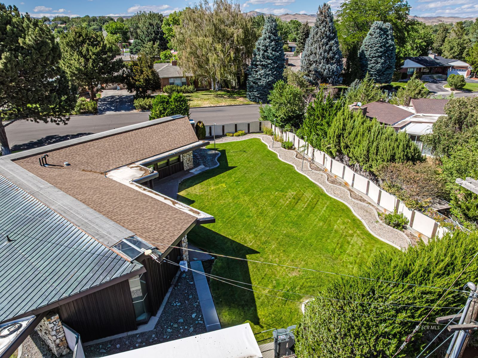 Property Photo 43