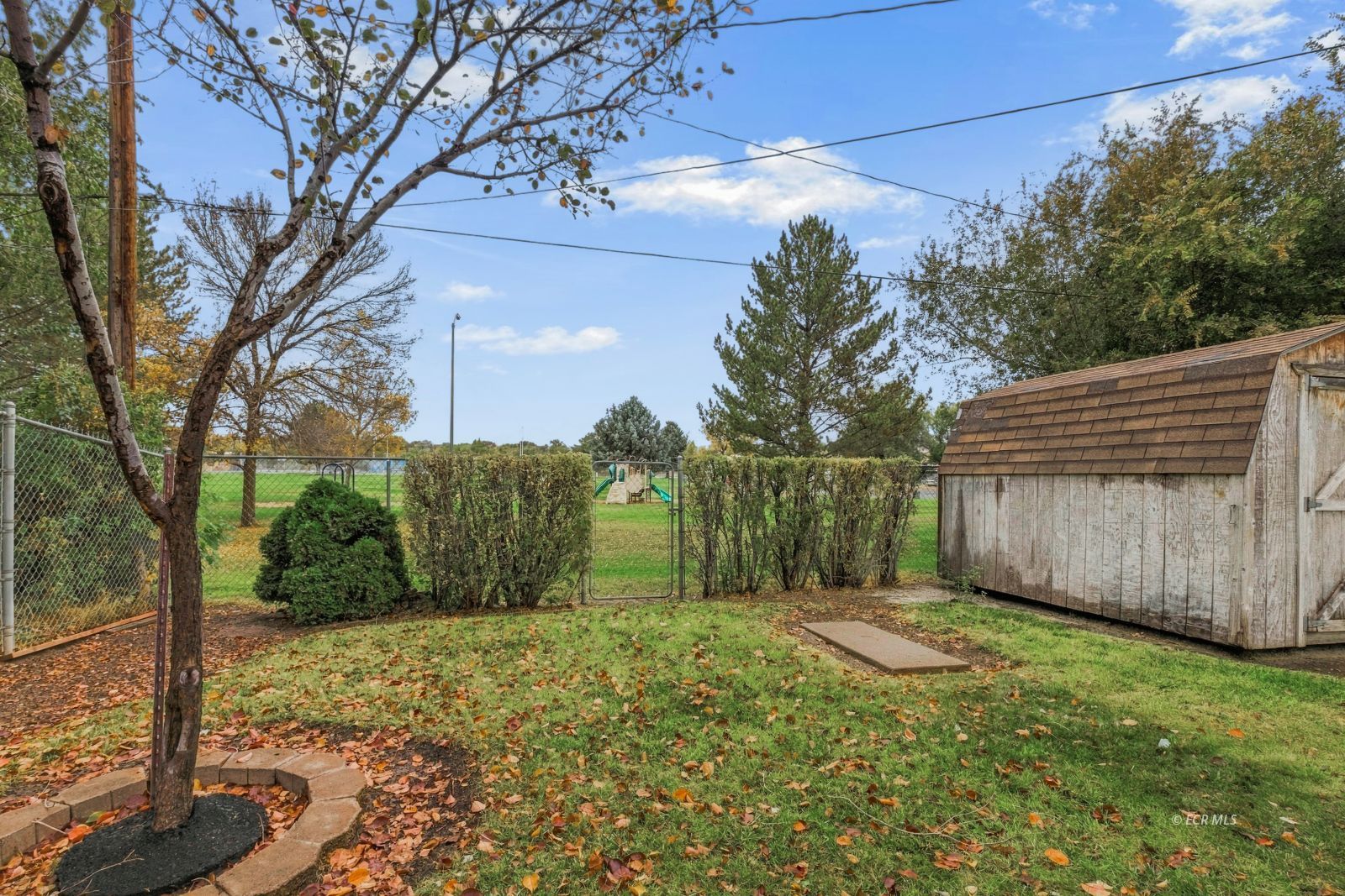 Property Photo 23