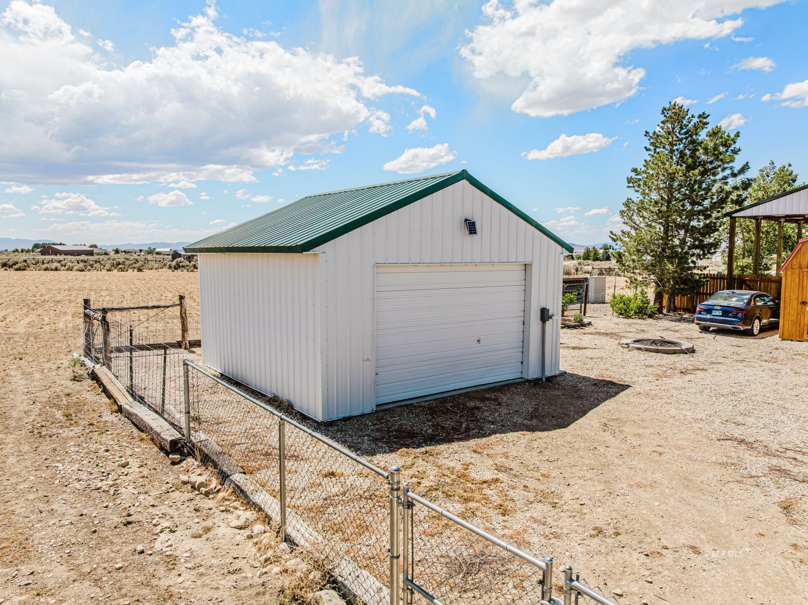 Property Photo 43