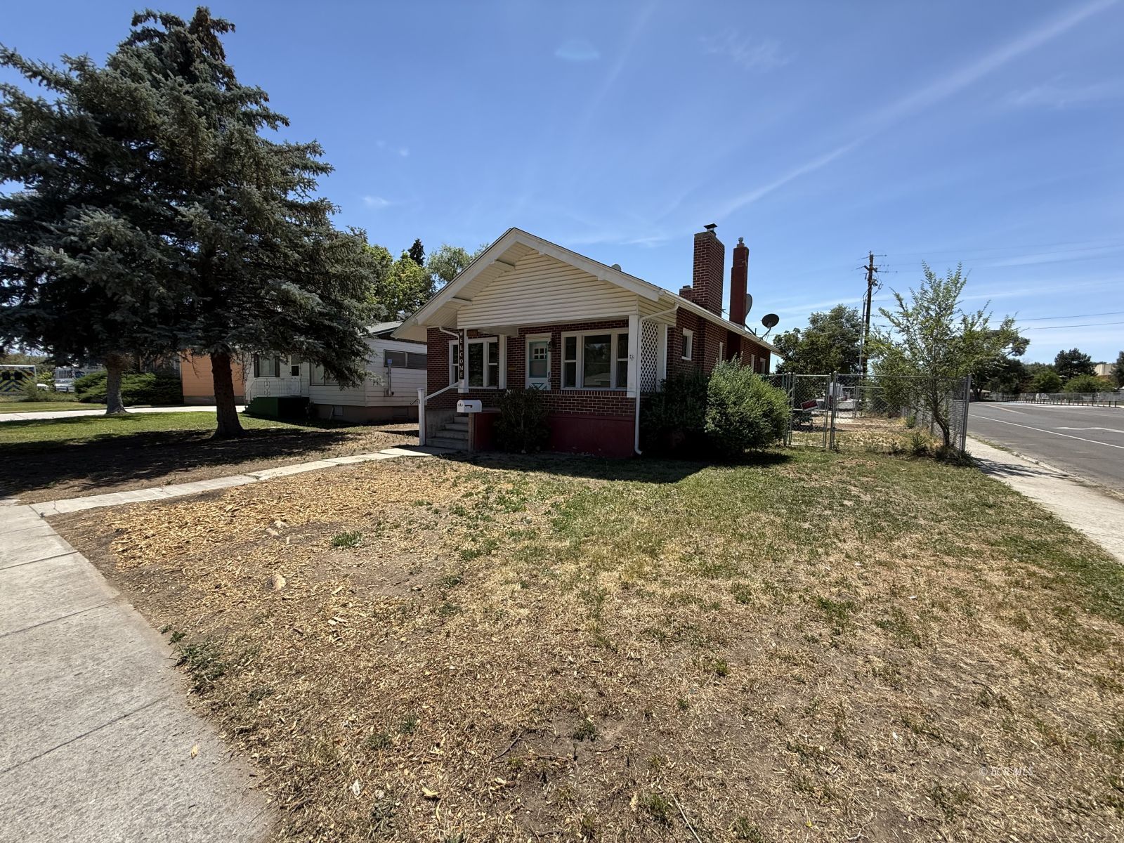 Property Photo 25