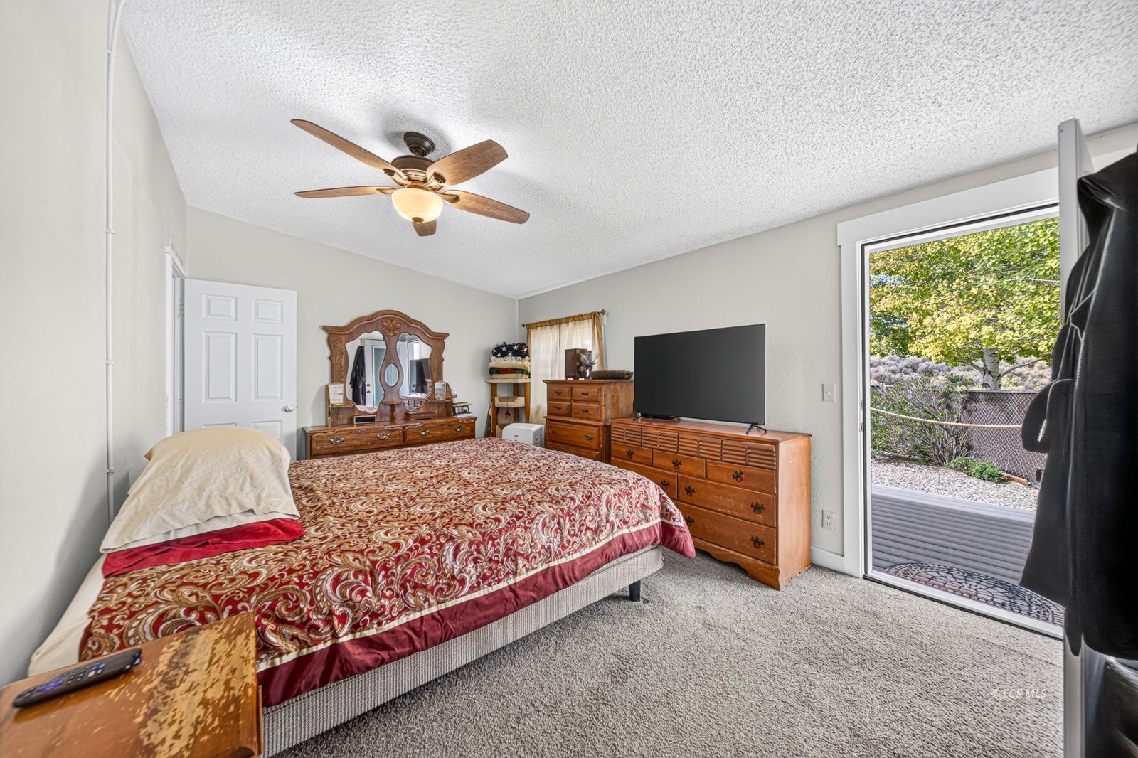 Property Photo 24