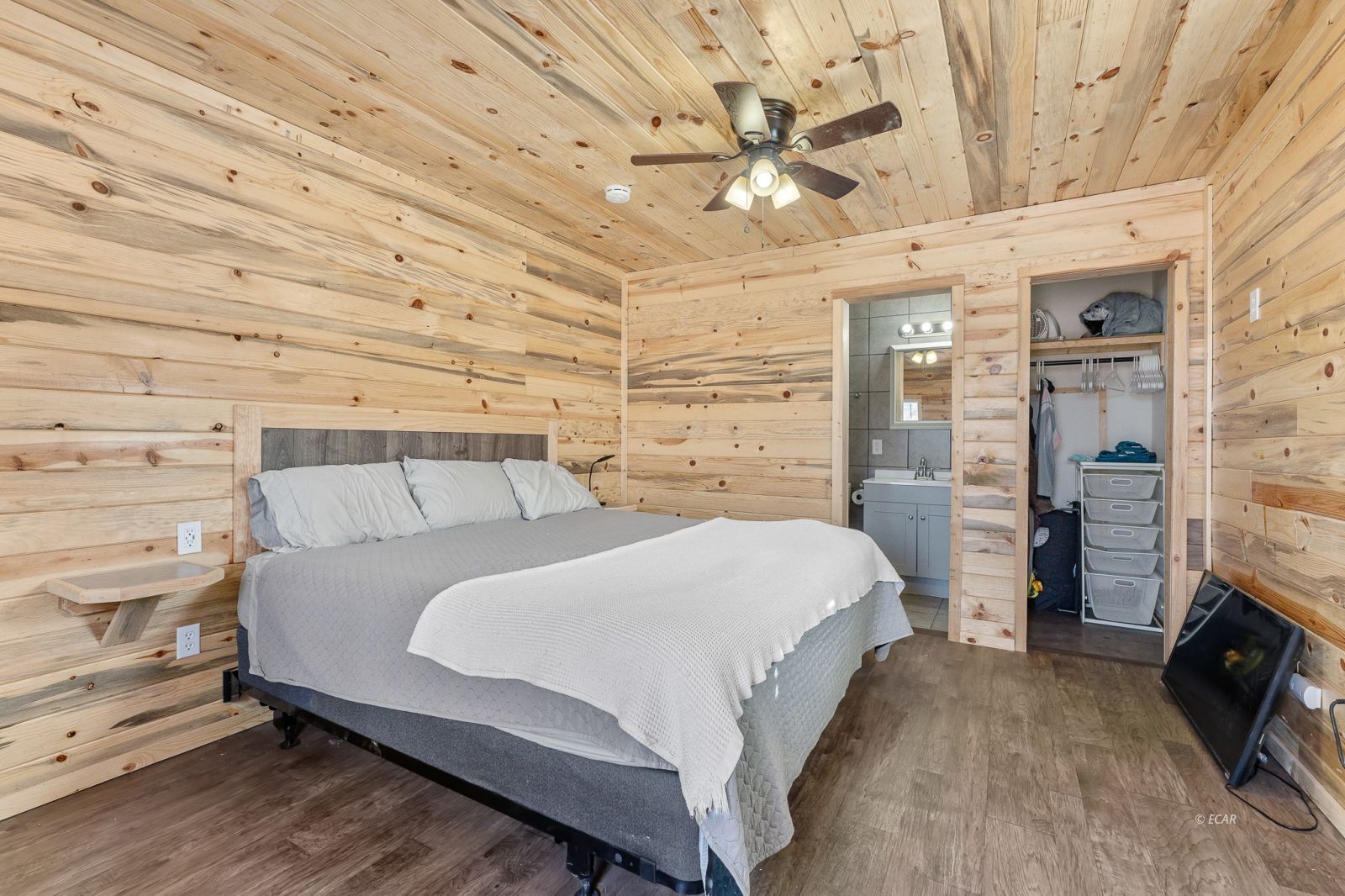 Property Photo 46